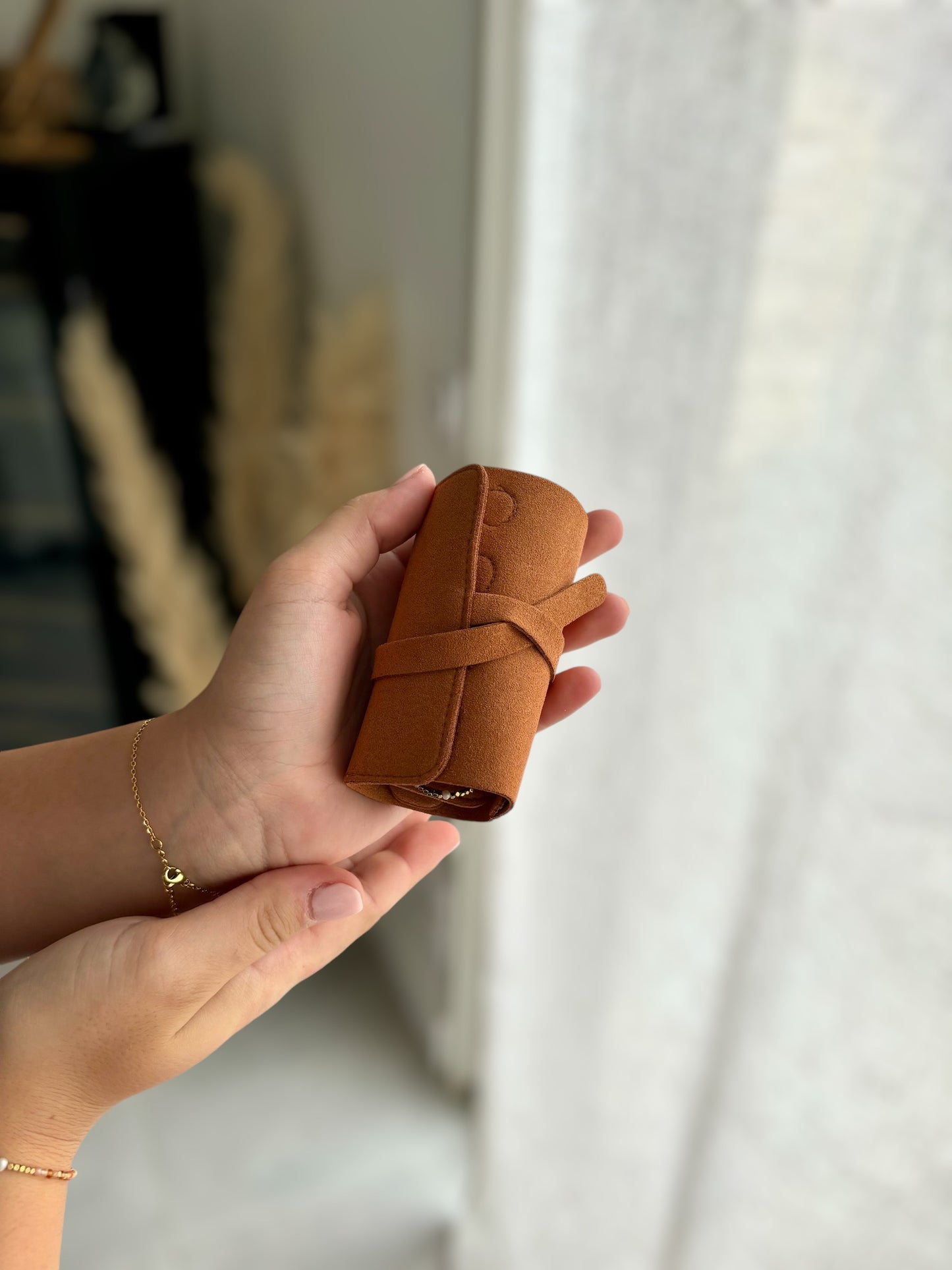 Trousse à Bijoux Camel - Élégante, Pratique et Résistante pour Voyage et Rangement