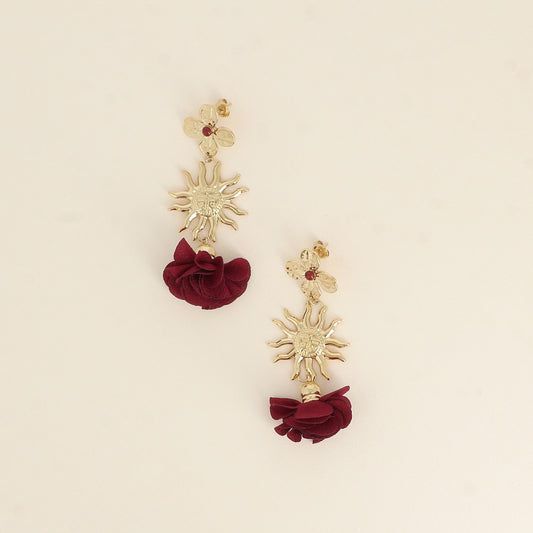 AMOUR - Boucles d’oreilles pendantes avec fleur bordeaux en Acier Inoxydable