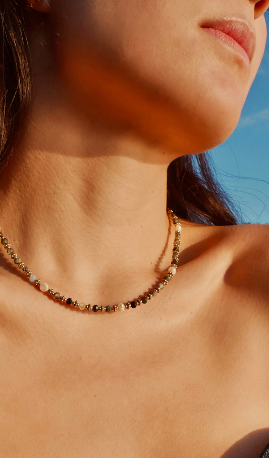 Collier en Pierre Tanzanite et en Acier Inoxydable